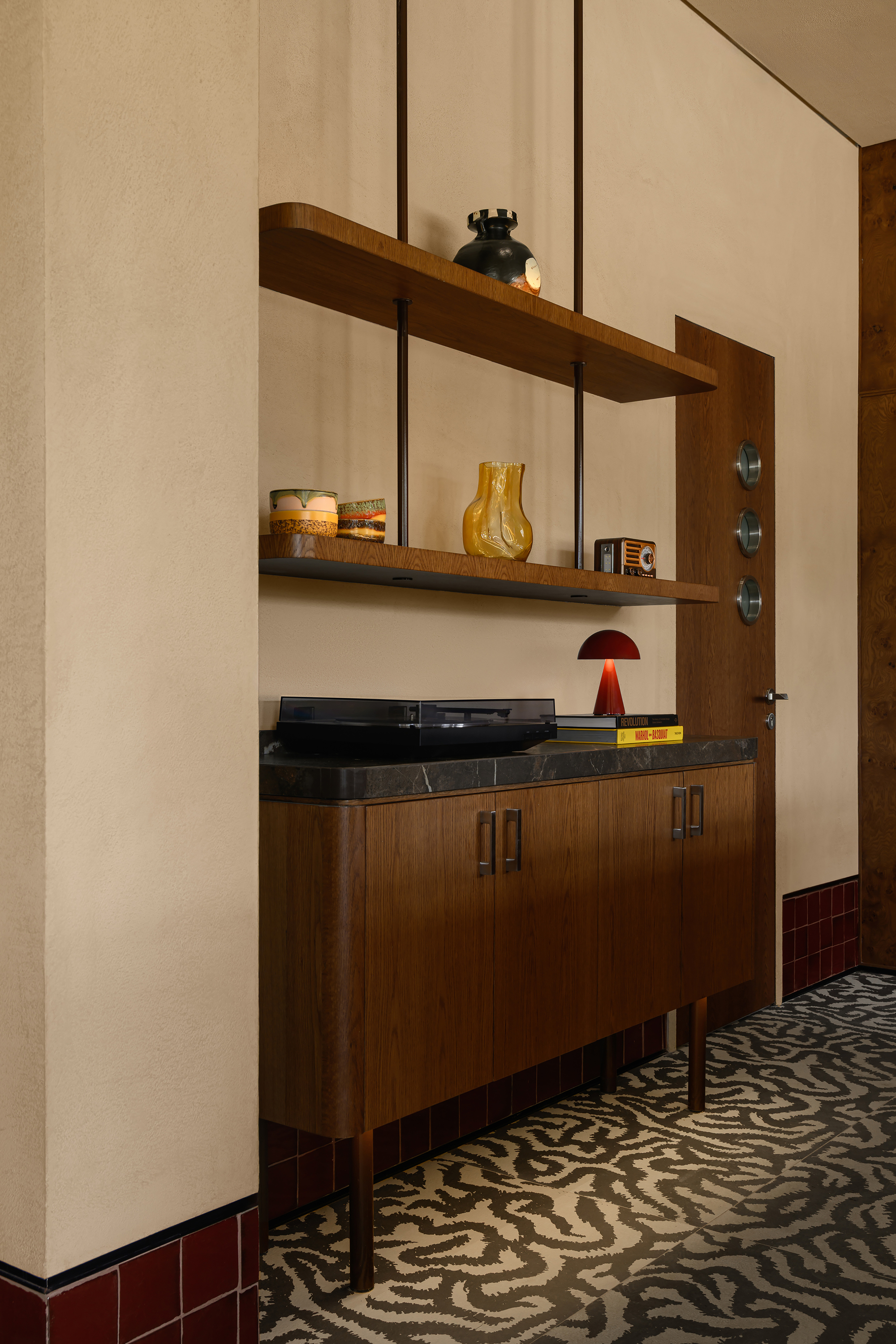 咖啡店丨阿联酋丨IDST-32