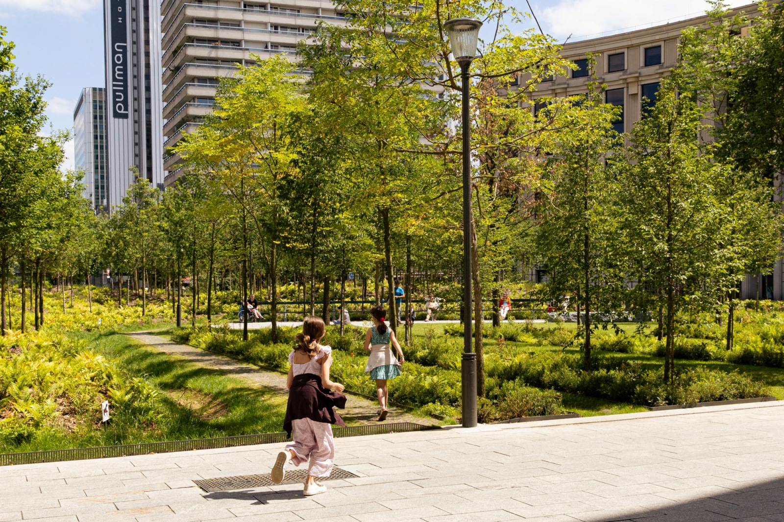 巴黎加泰罗尼亚广场城市森林改造项目丨法国巴黎-38