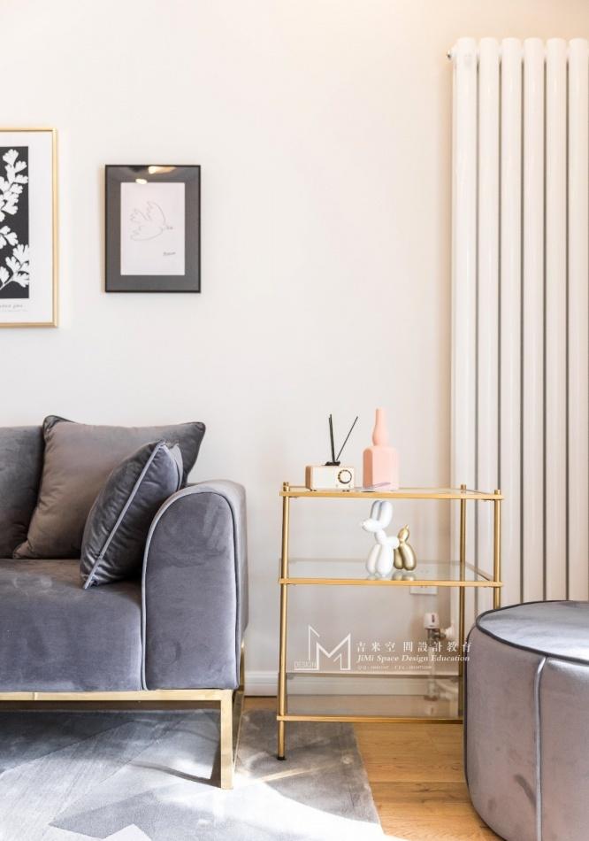 北欧风“原木”生活,不规则设计打造温馨空间-19