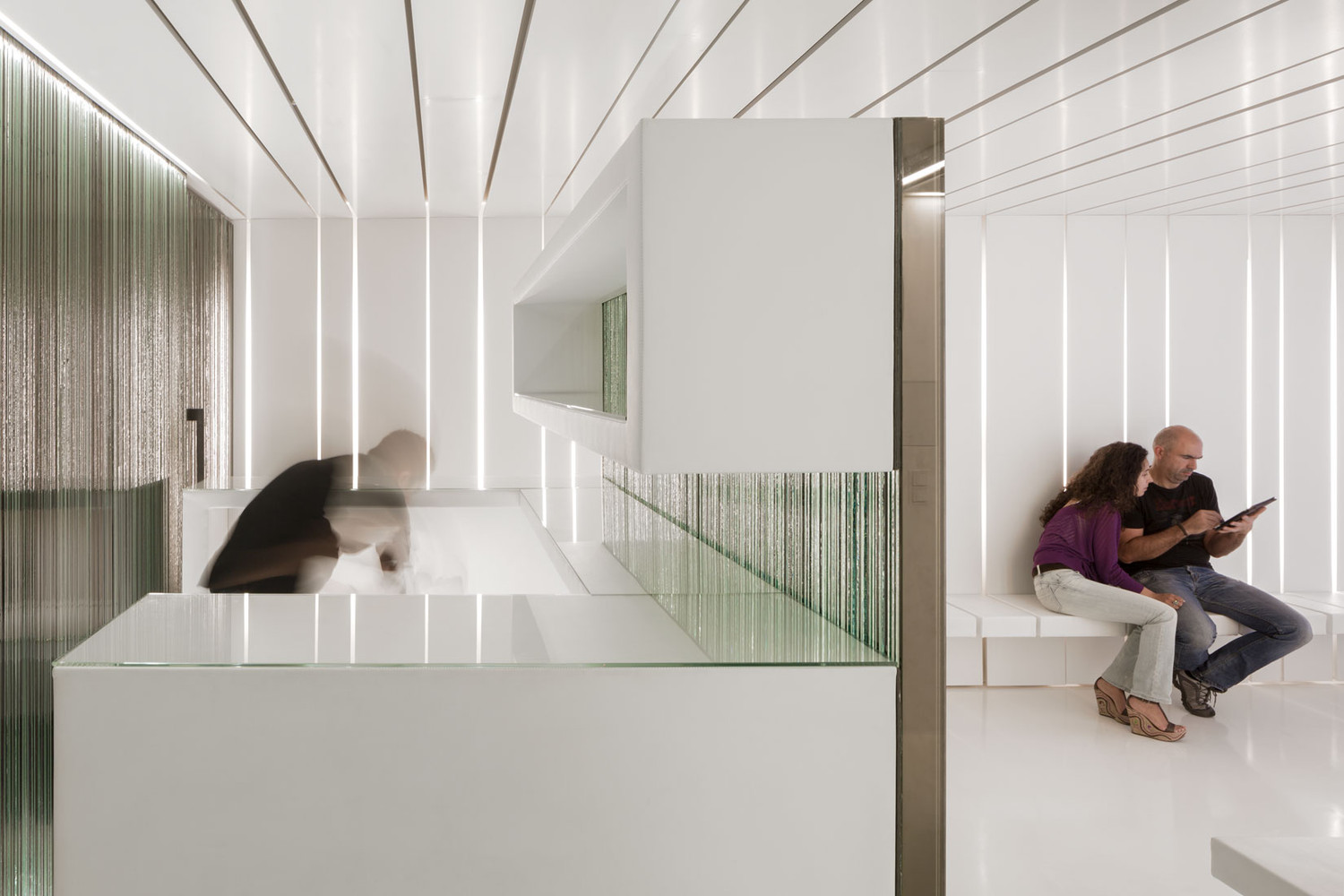 葡萄牙牙科诊所的宁静空间-45