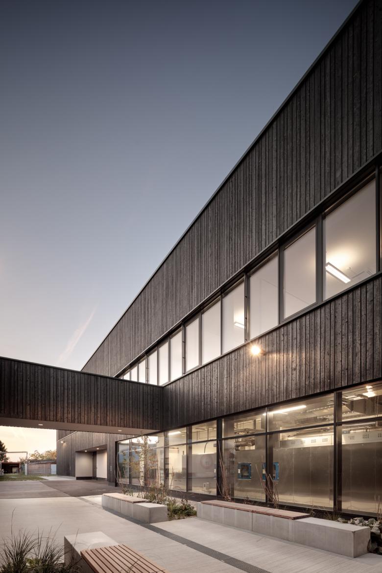 doranth post architekten GmbH丨Neubau Laborgebäude für Zentrum der Biomedizinischen Forschung, Himberg丨奥地利-2