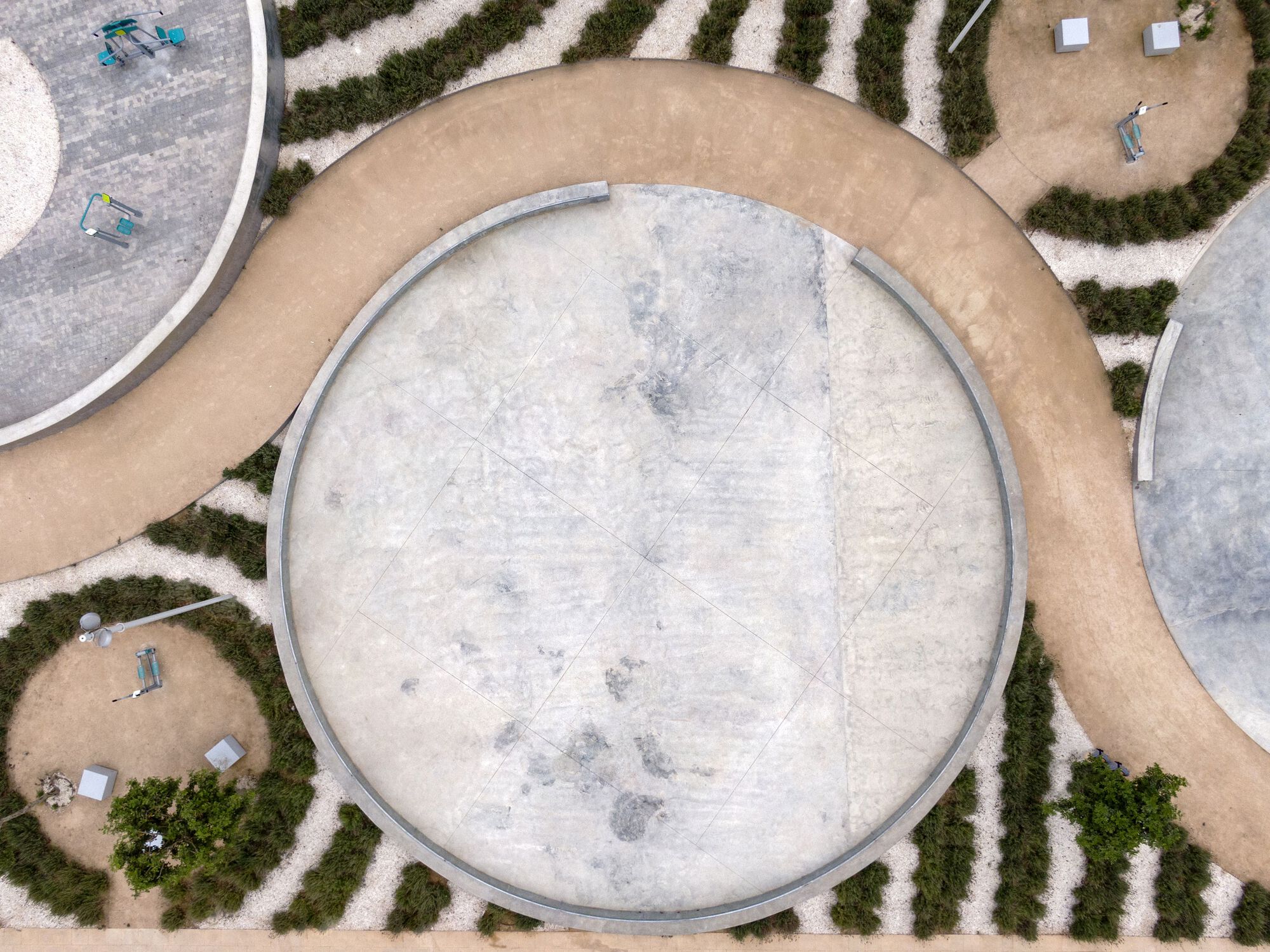 Sant Francesc Xavier 体育中心丨西班牙丨MCEA | Arquitectura-28