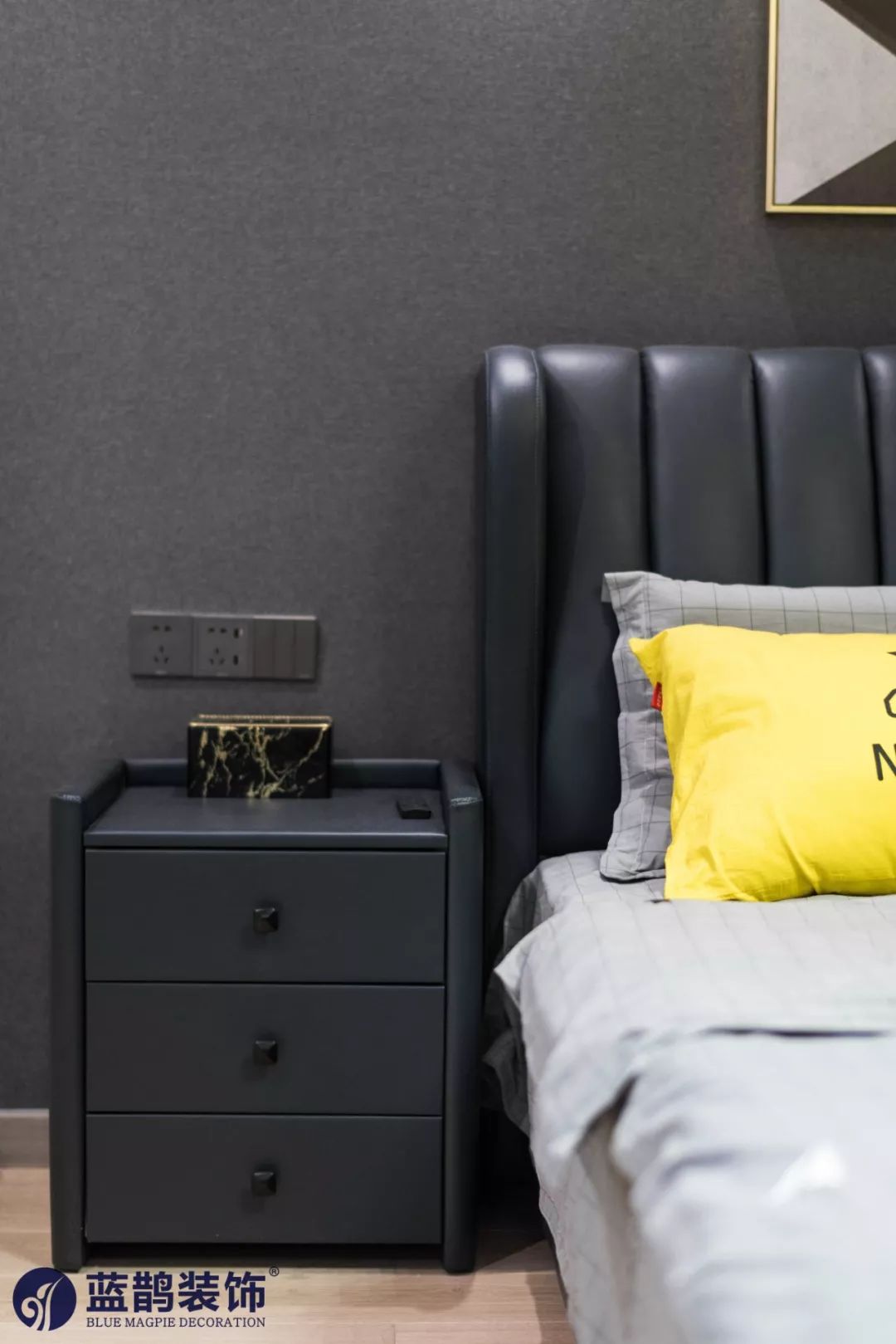 湖东府现代港式家居,轻奢与精致完美融合-50