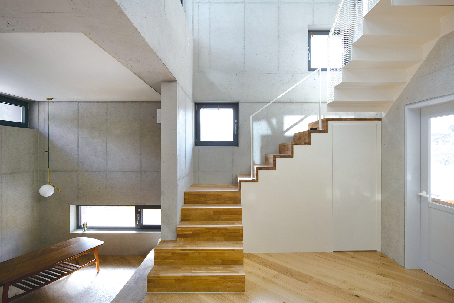 折纸式蝶形屋顶住宅-13