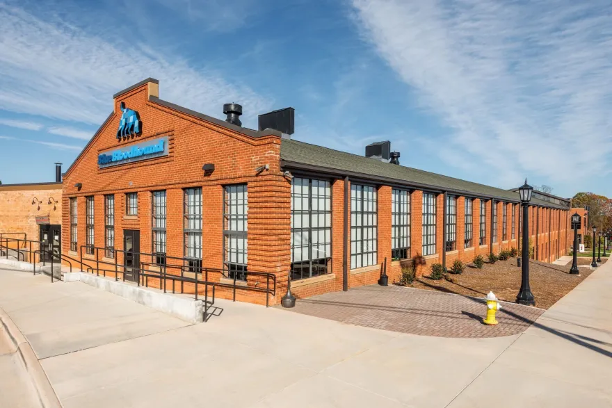 Blue Bloodhound 总部-15