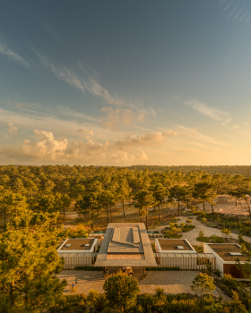 度假别墅丨葡萄牙丨Jacobsen Arquitetura