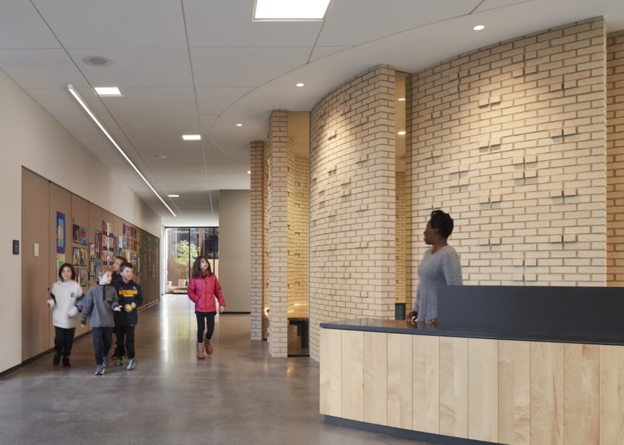 Wheeler Kearns Architects 打造温馨社区氛围的校园扩建-13