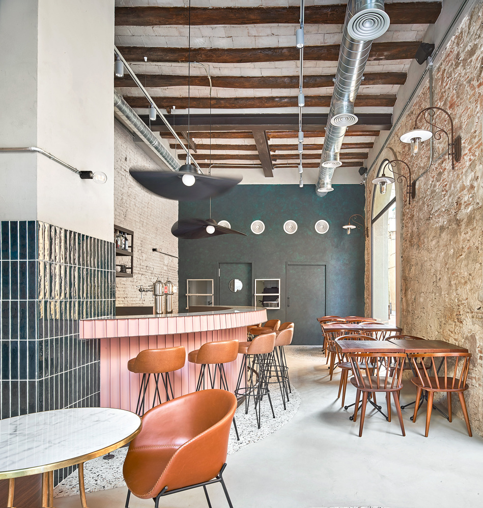 巴塞罗那的温暖工业风 | Nina Barcelona Restaurant-9