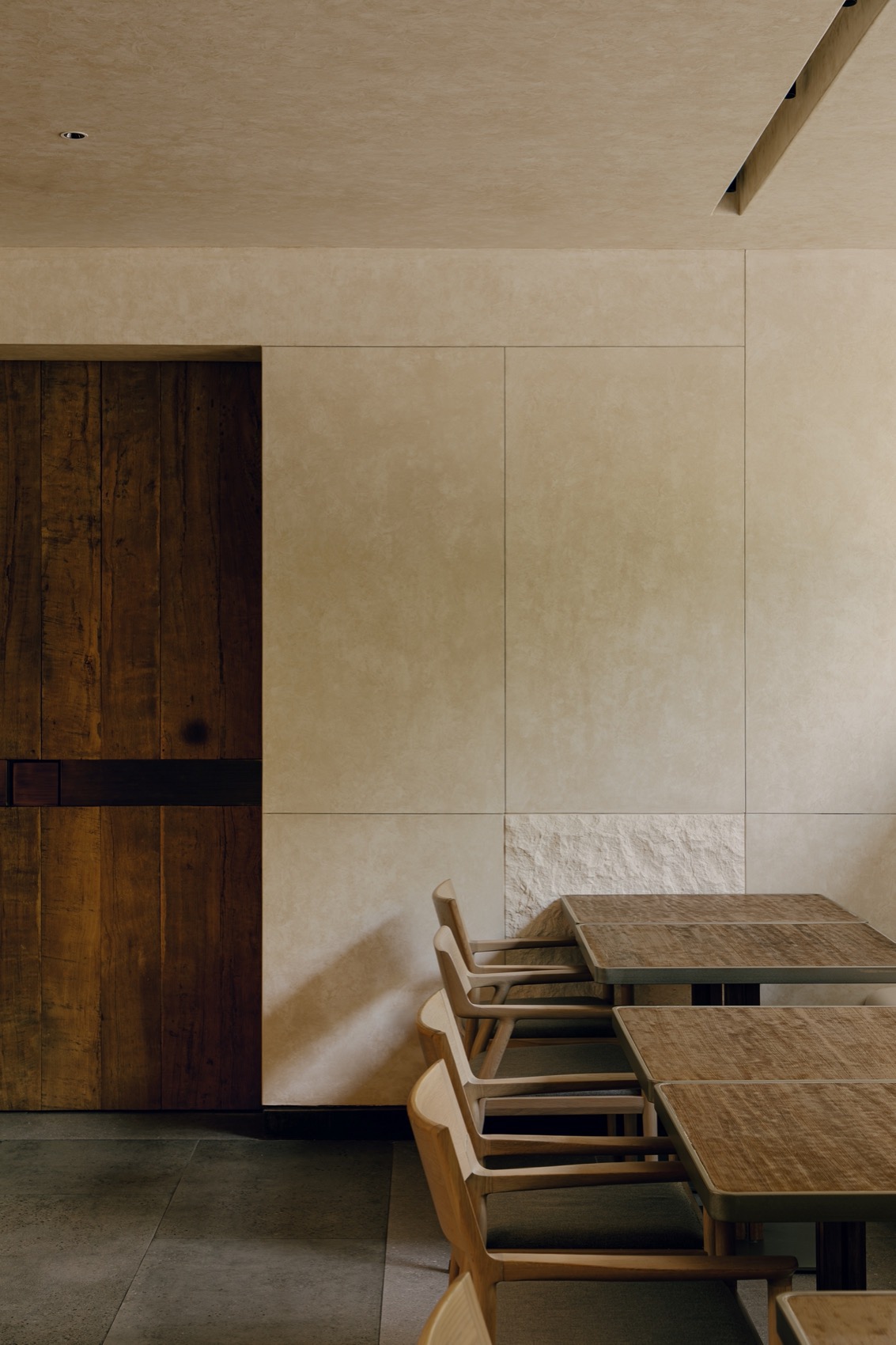 YORU 静酩日法餐酒馆（华侨城店）丨中国深圳丨如室建筑设计事务所-23