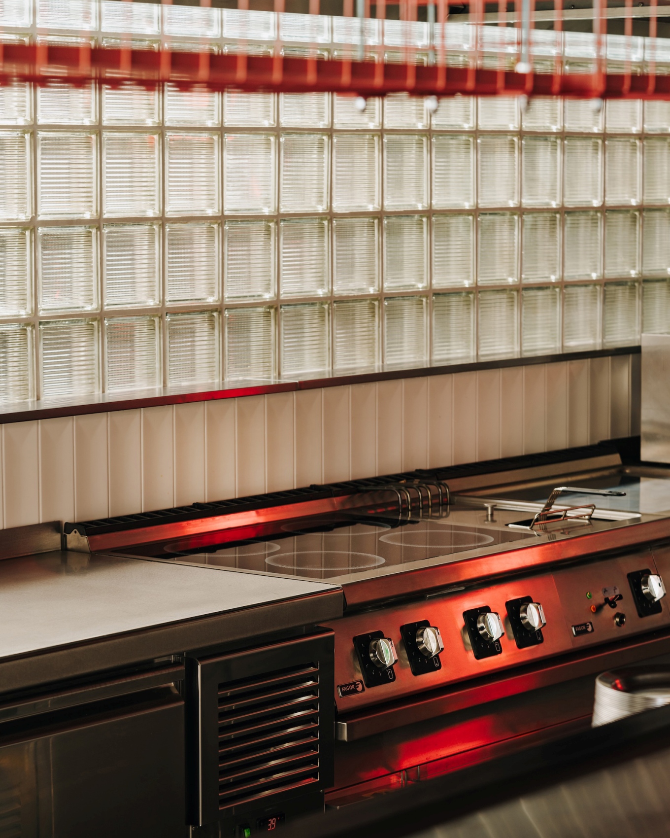 丨德国丨CUDO（室内设计）,Studio Hart（视觉识别）-25