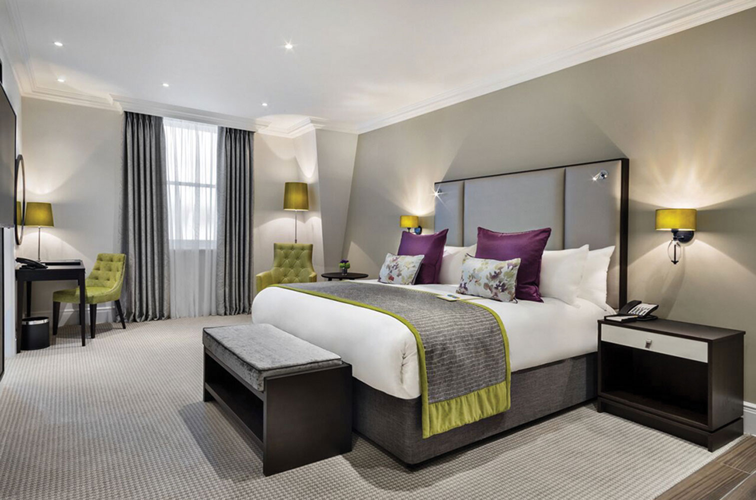 
						jQuery(document).ready(function() {
							jQuery("a[rel^='prettyPhoto']").prettyPhoto({
								social_tools : false,
								show_title : false
							});
						});
					-2