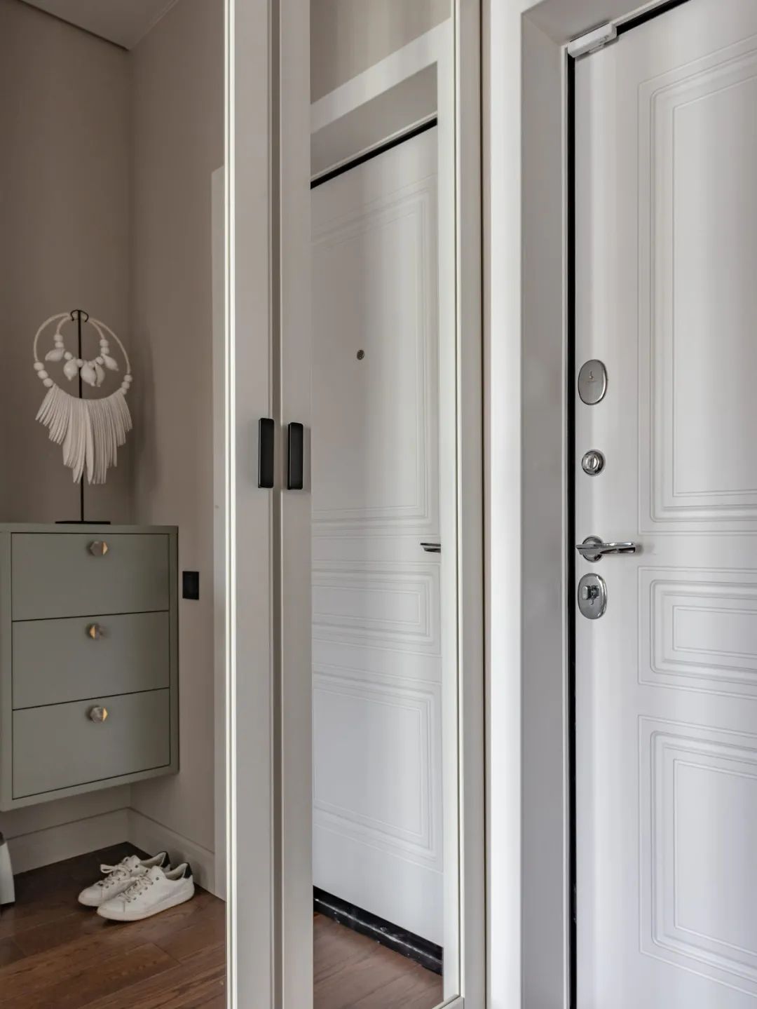 45㎡现代小公寓设计丨Yana ilnitskaya-35