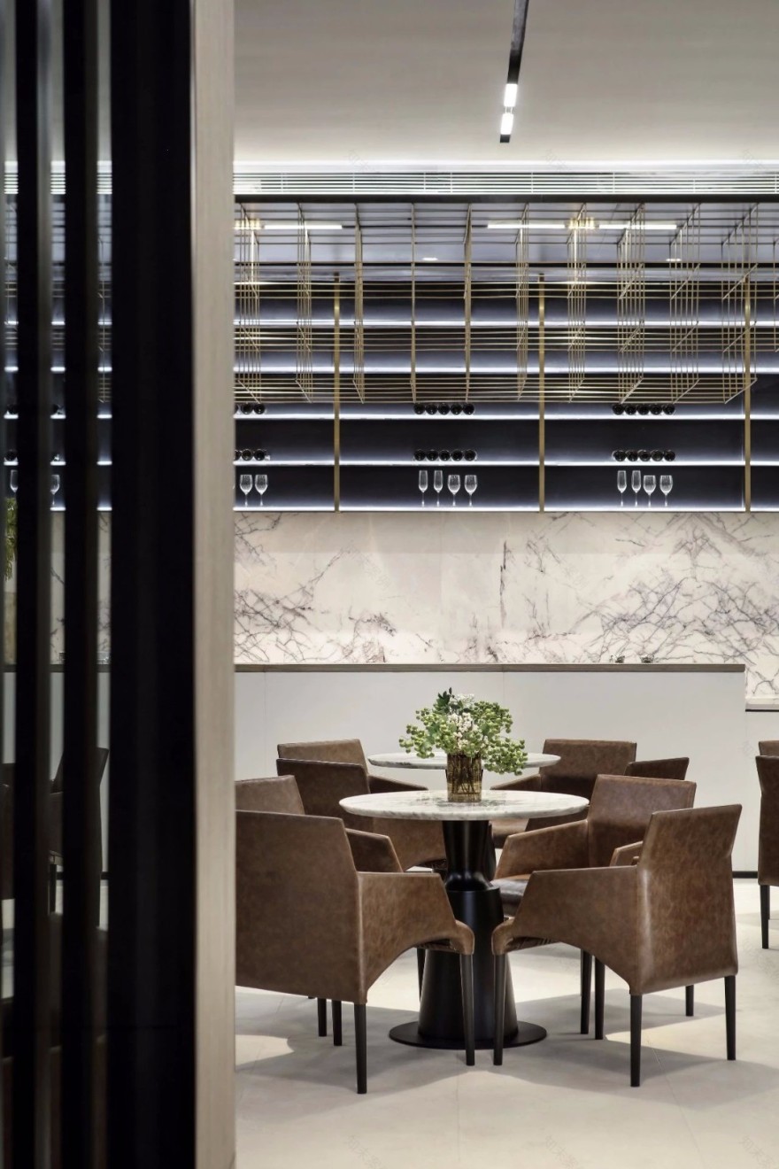 静雅高级灰丨完美演绎气质非凡的设计格调-21