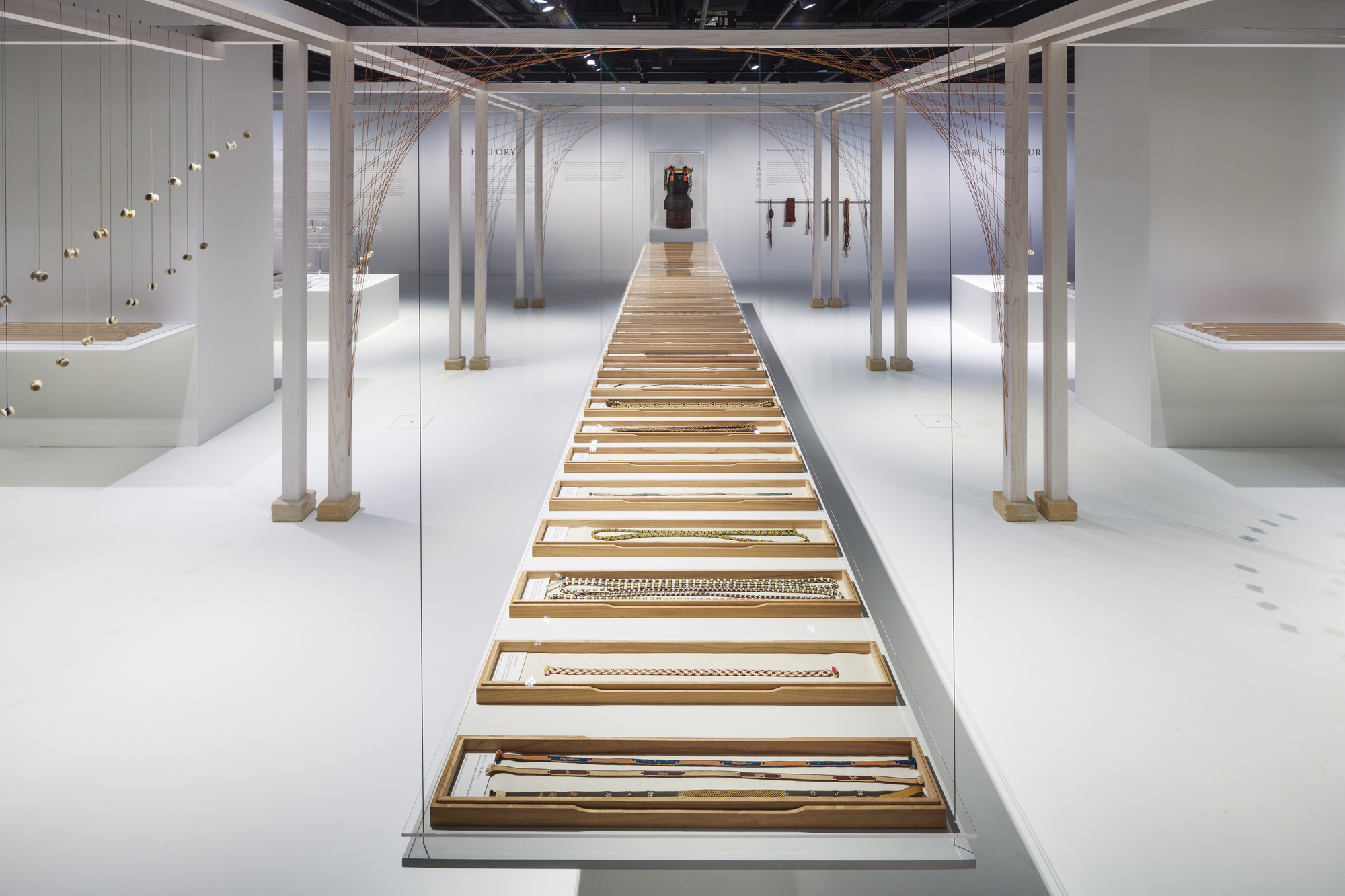 KUMIHIMO: Japanese Silk Braiding by DOMYO / Rei Mitsui Architects-28