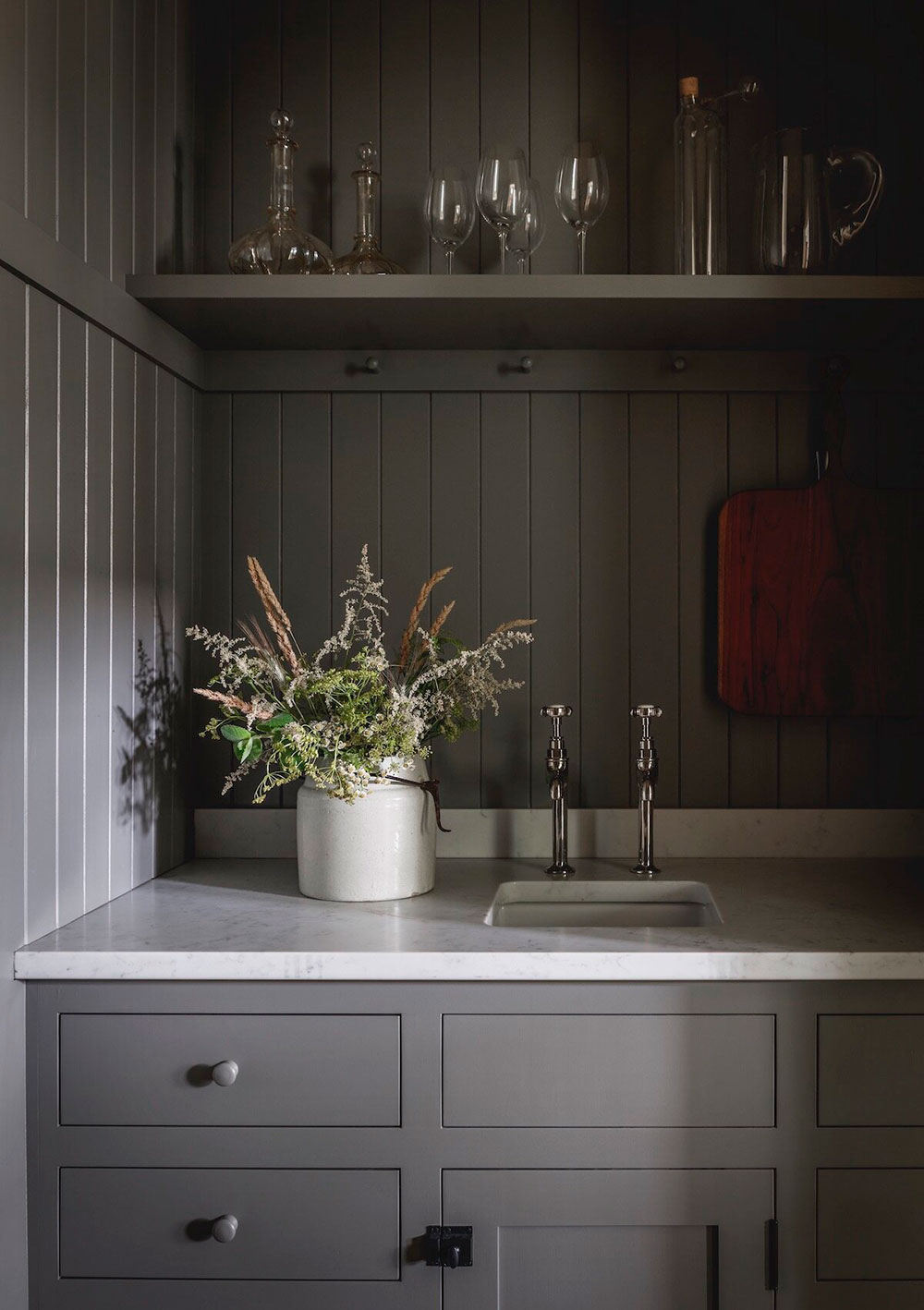 复古温馨的艾奥瓦城市住宅图书馆设计-6