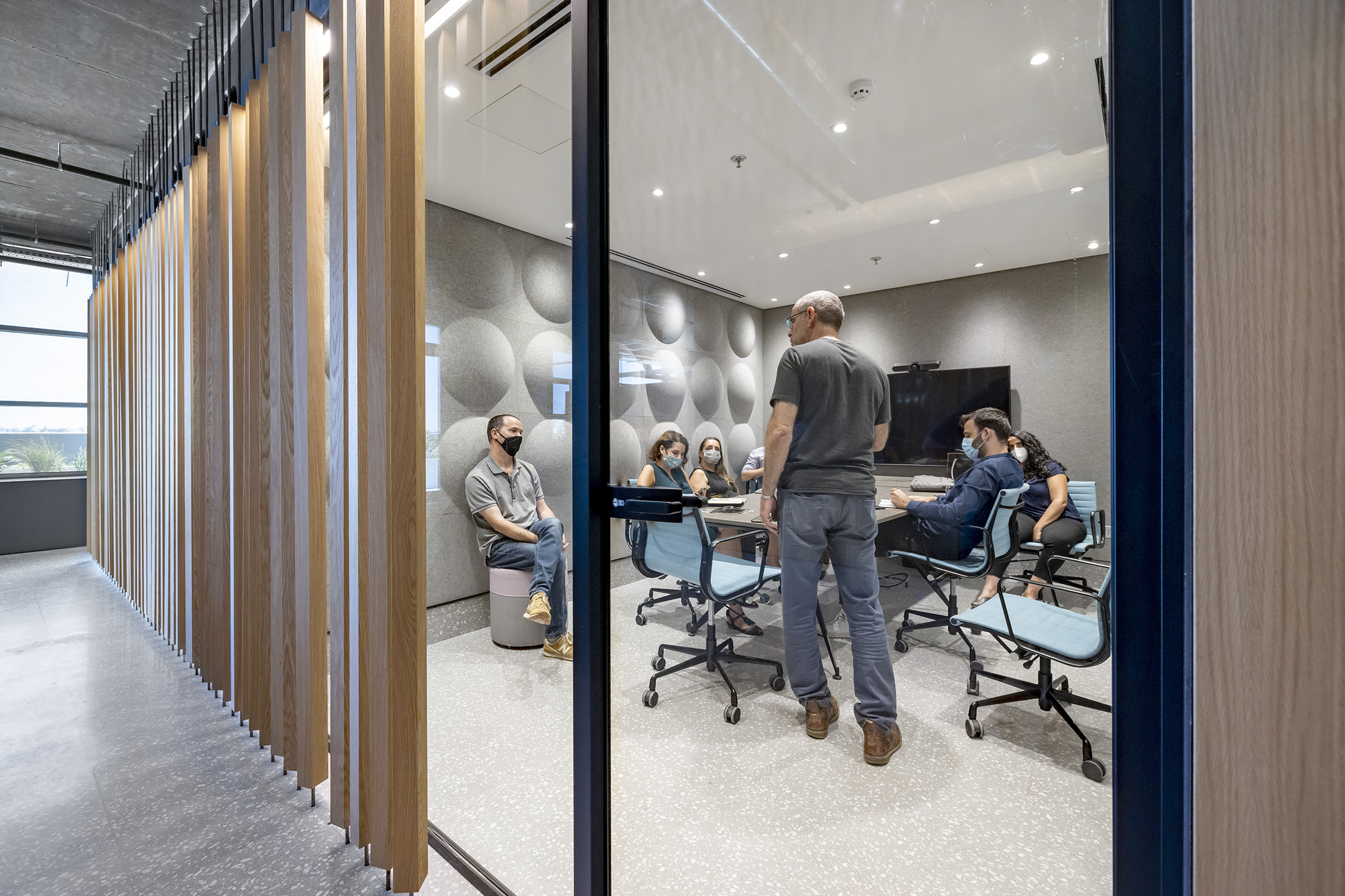 Auerbach Halevy 新工作室 | 简约现代办公空间-11