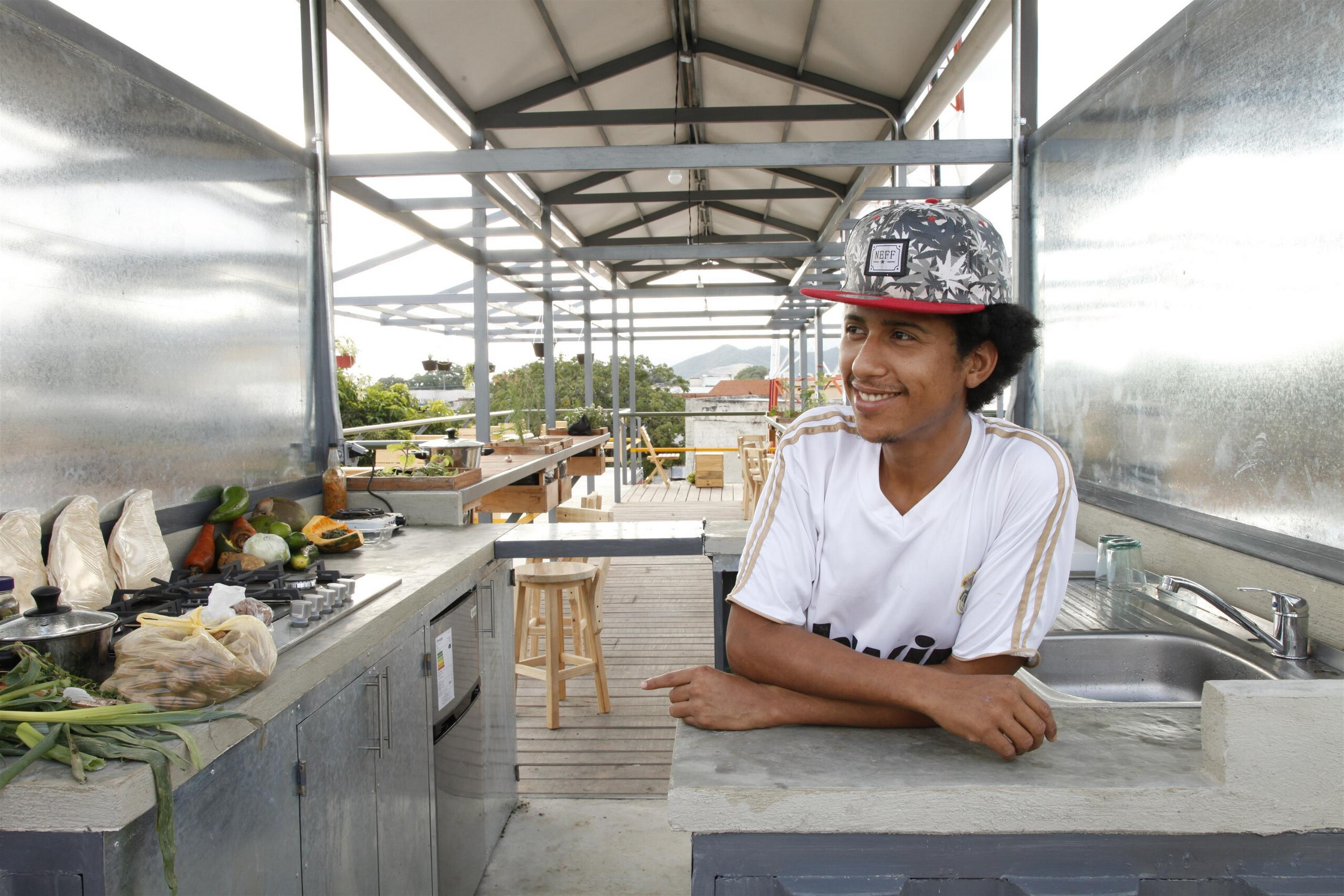 颠覆废墟的创意重生 · Venezuelan 文化生产区-40