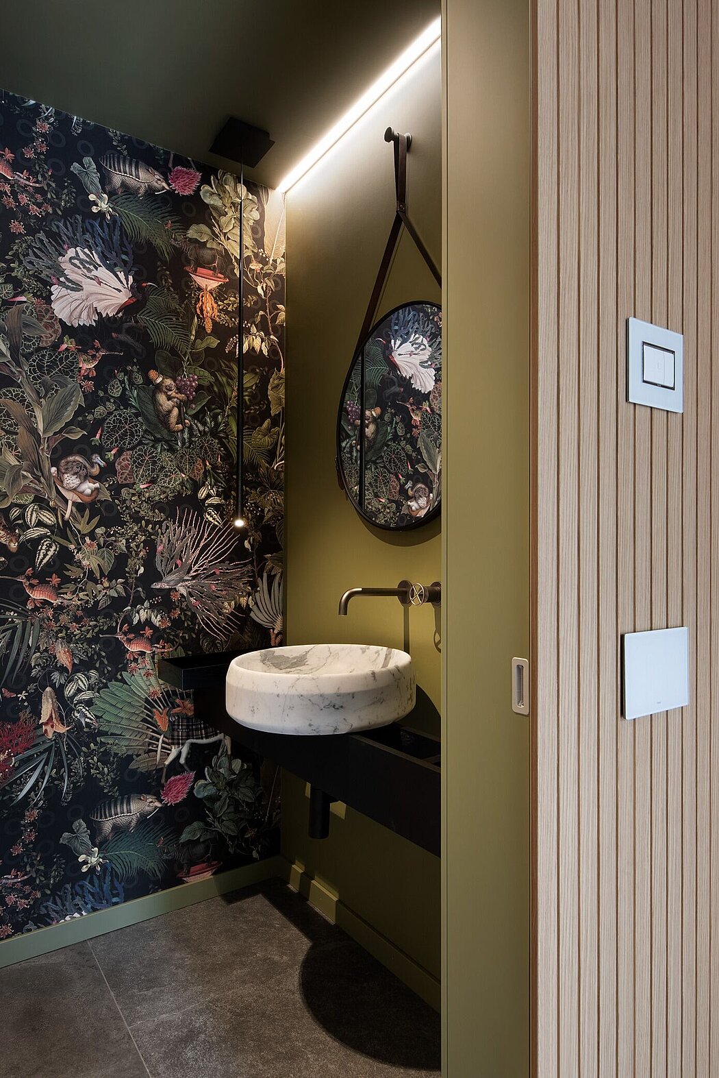 一栋别墅及其花园丨意大利米兰丨Barreca & La Varra-7