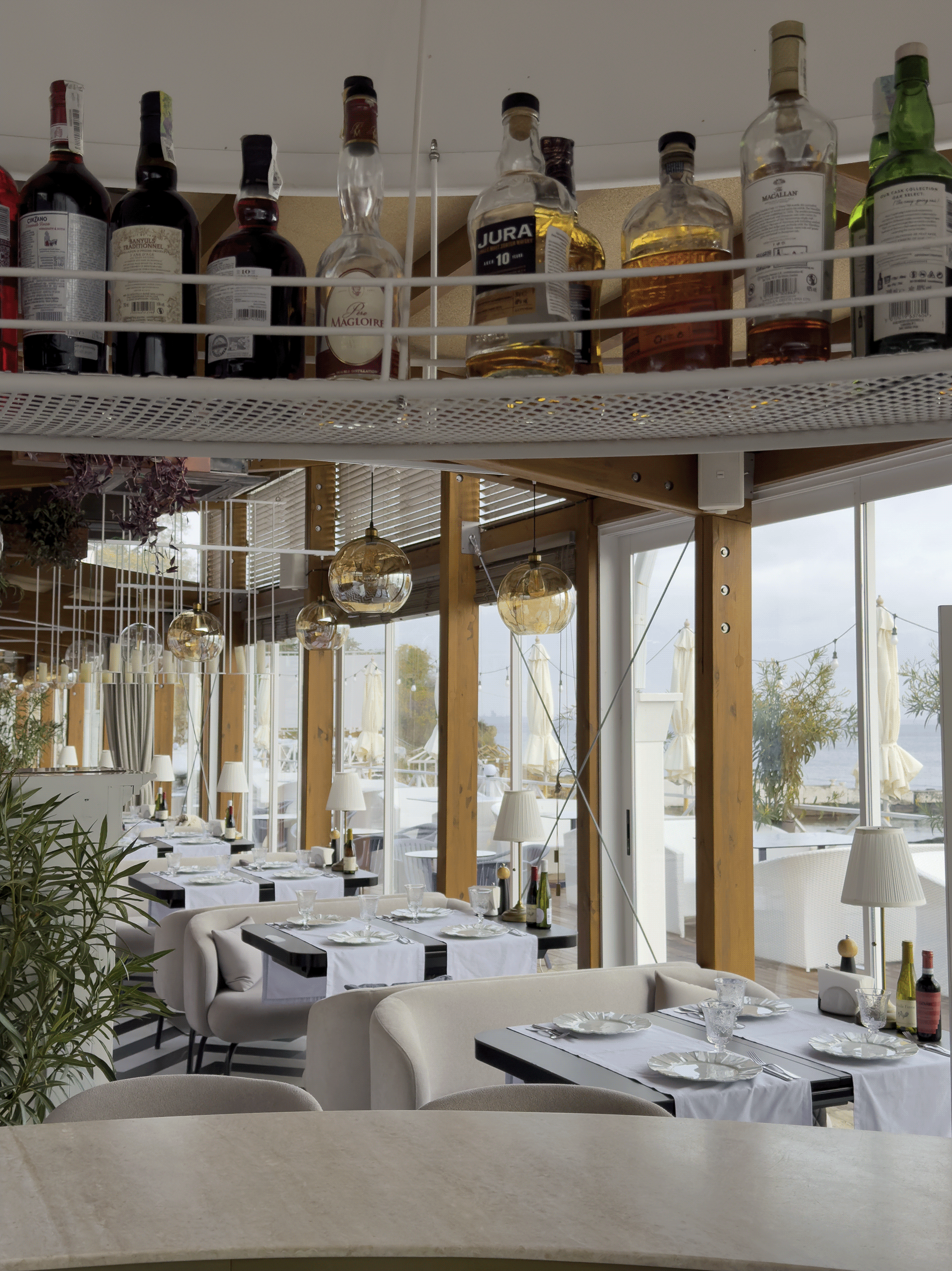 由于LA CAMBALA这种组合并不是常见的有明确固定含义的通用词组，且不清楚其具体语境相关的准确指代，无法进行准确翻译 丨乌克兰敖德萨丨Oleg Volosovskiy等六人团队-46