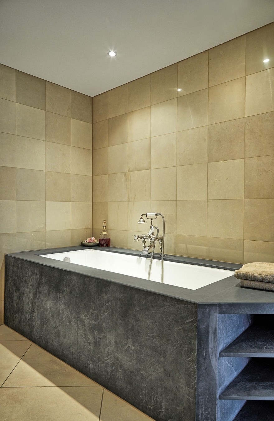 伦敦塔桥顶层皮革仓库公寓-20