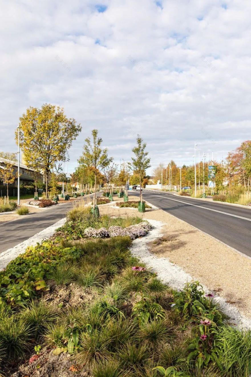 创意街区设计 | 打造人性化公共空间-54