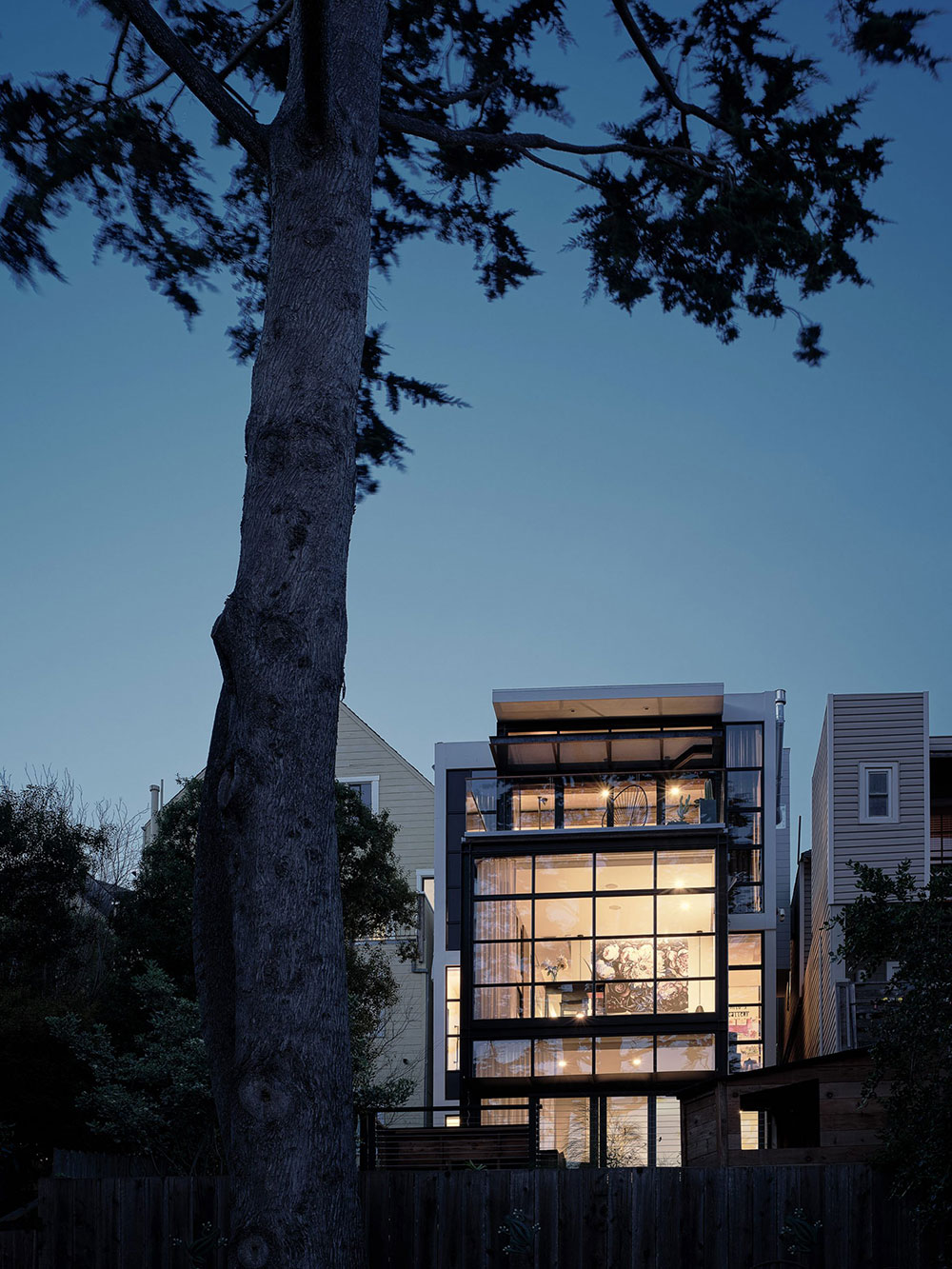 旧金山百年历史宅的现代工业风格变身-15