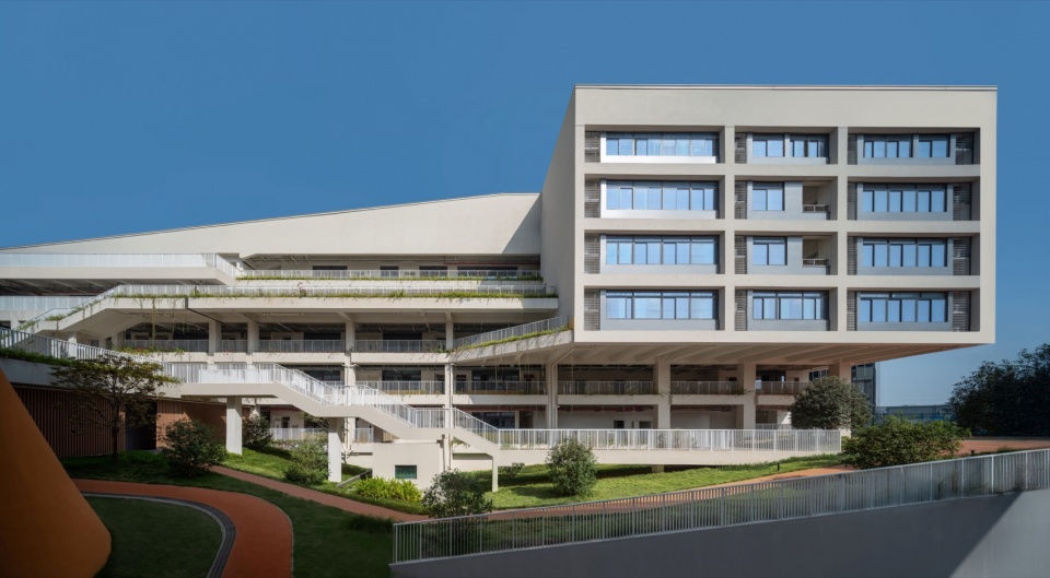 深圳市龙华区清泉外国语学校初中部丨中国深圳丨深圳市一境建筑设计有限公司-11