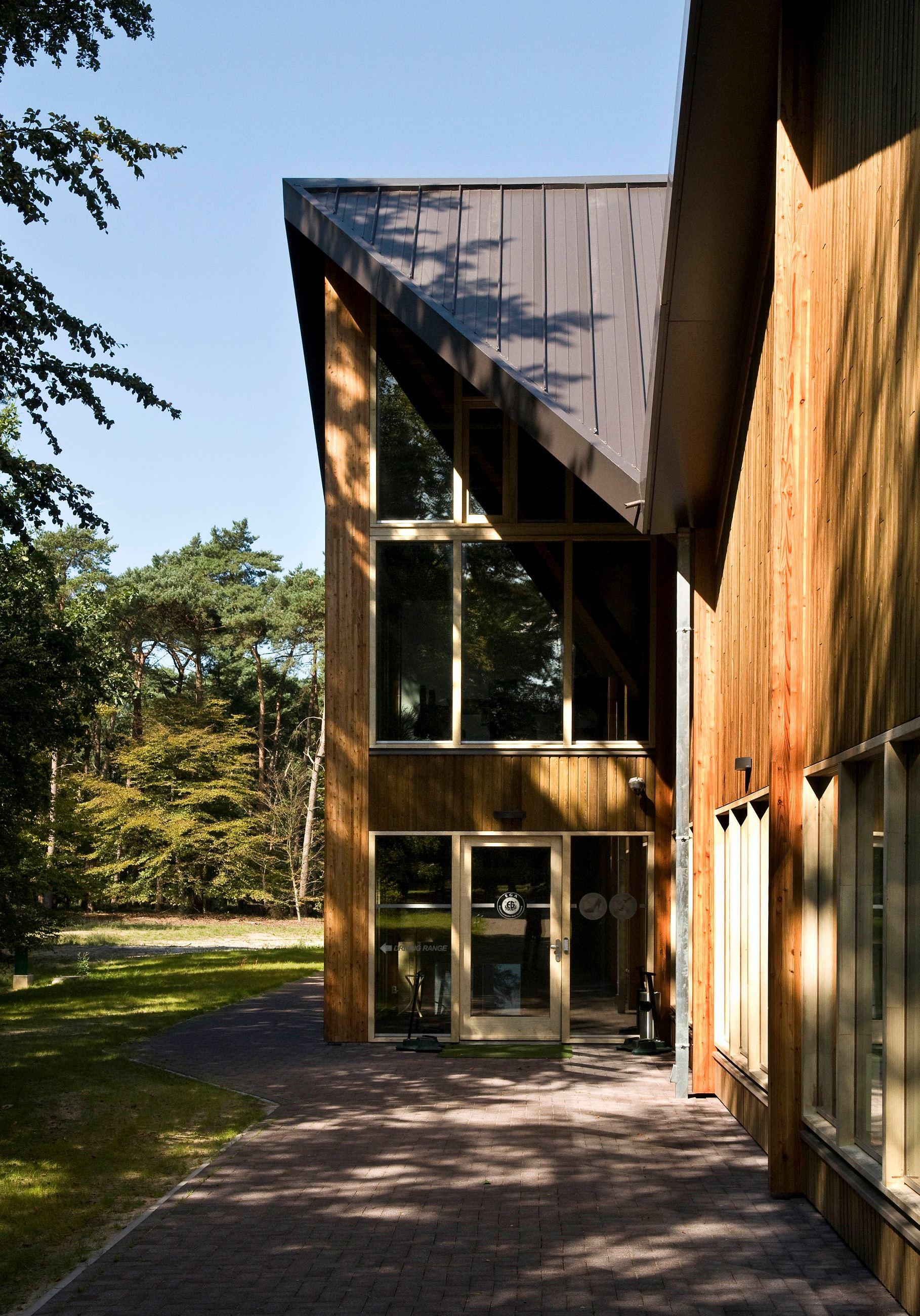 荷兰乡村风格高尔夫俱乐部设计-15