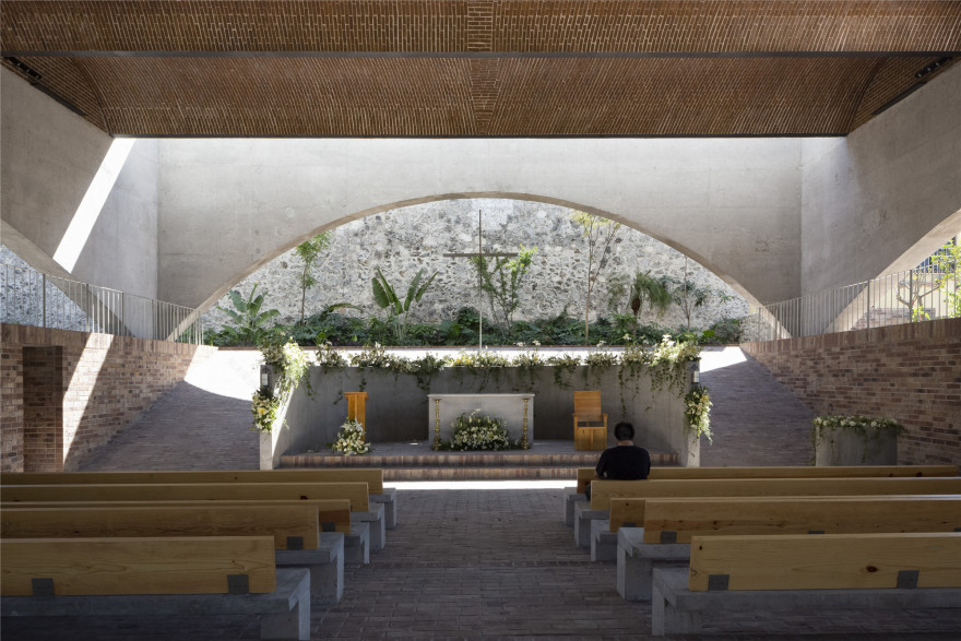 图拉圣堂:围合中的开放丨墨西哥-36