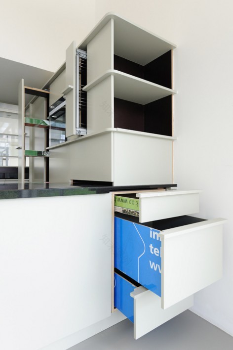 循环再利用的荷兰 Welpeloo 别墅-15