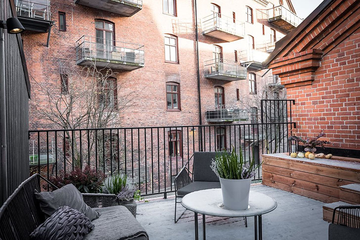 瑞典底层奇趣公寓 | 开放式明亮厨房++ 露台卧室-25