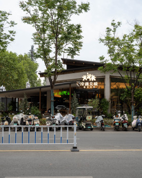 冷遇见暖融合烤肉丨中国郑州丨山野设计