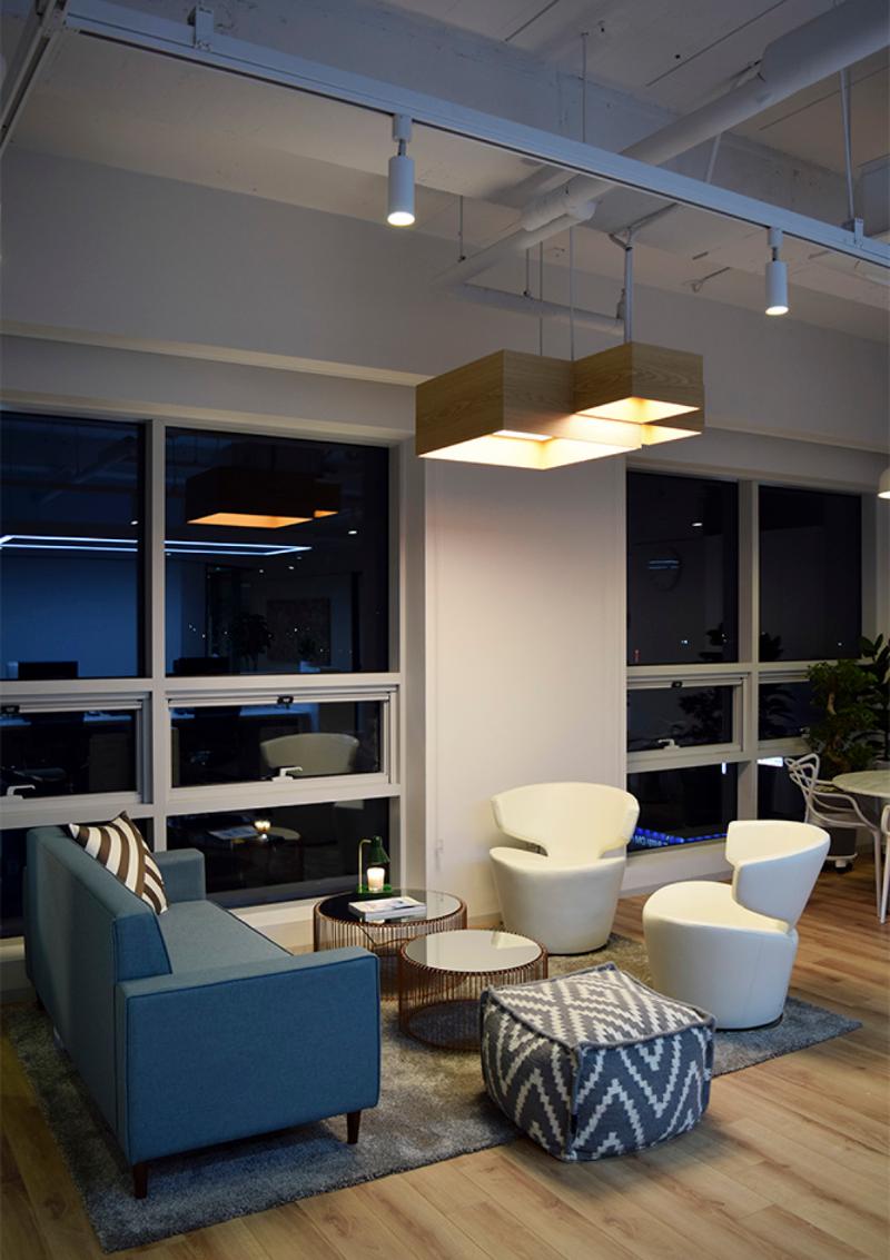 简约现代风 K&P Office 空间设计-18