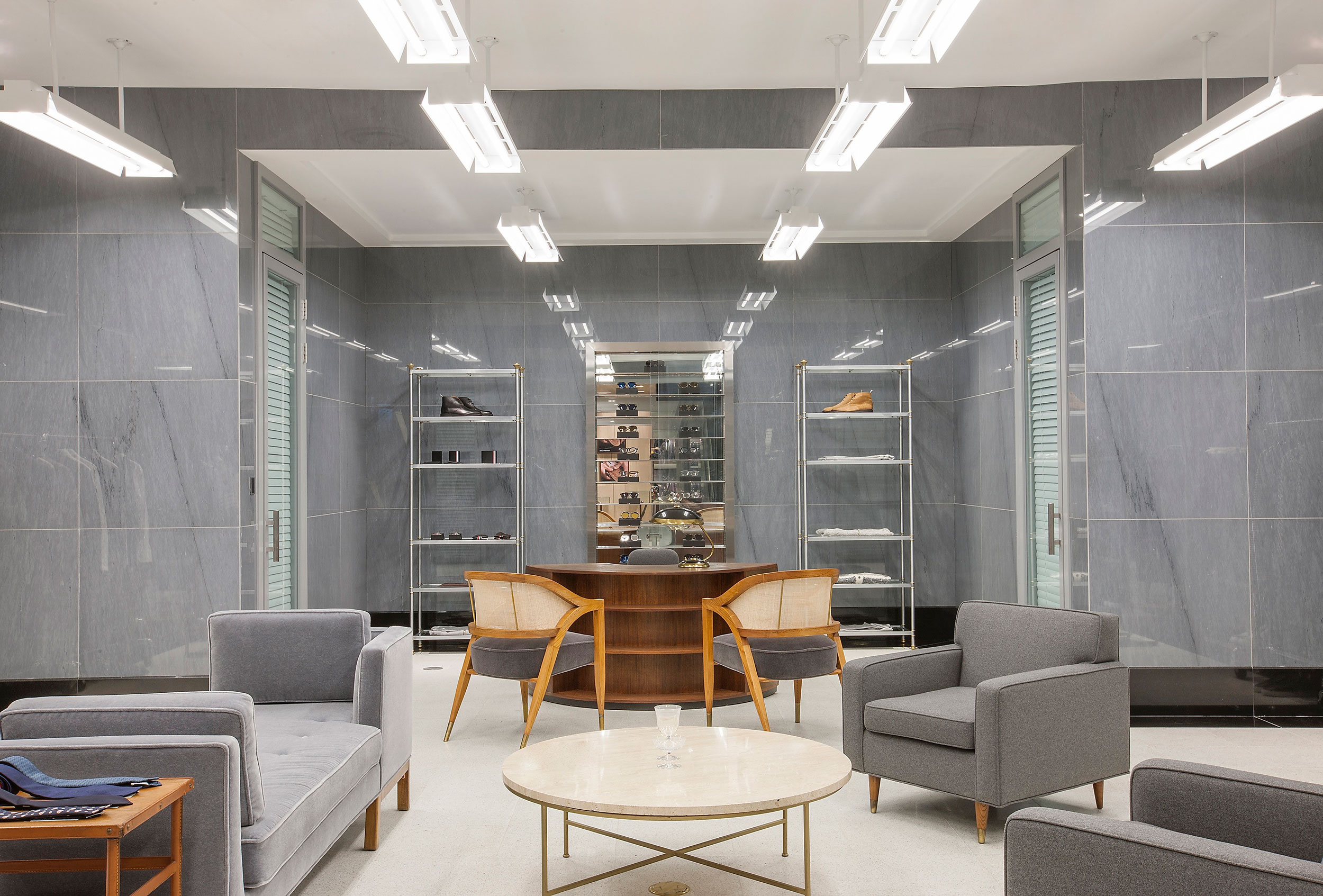 Thom Browne Mens Seoul Andre Mellone-2