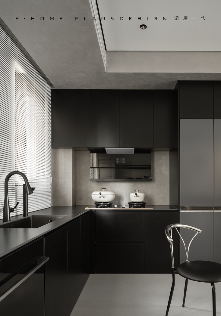 四口之家的现代风格装修-20