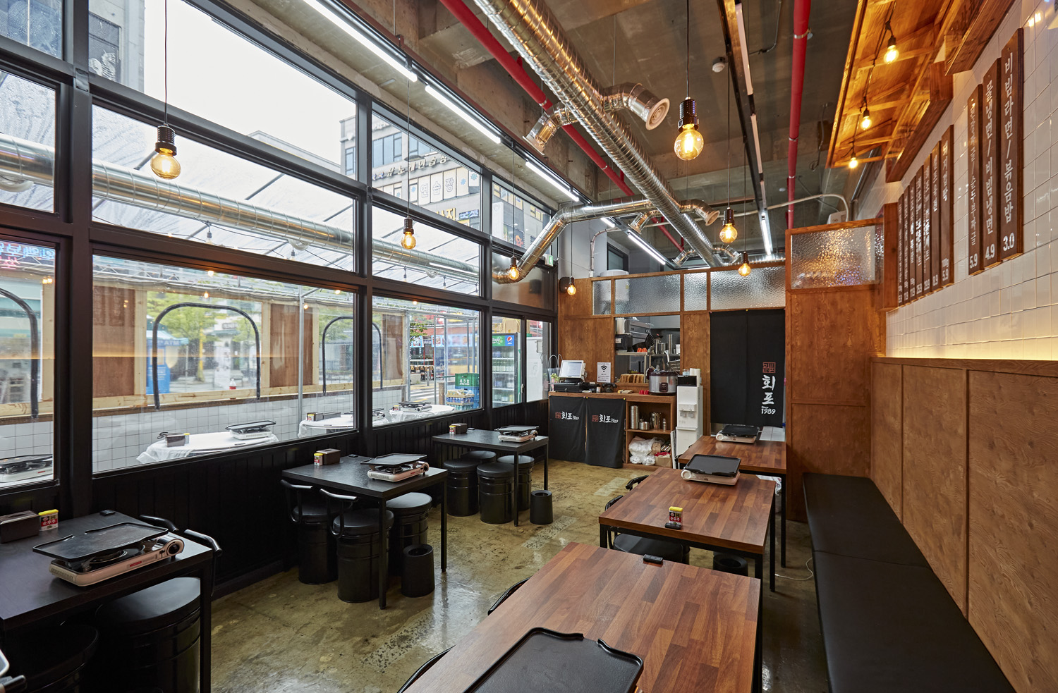 20 平小户型现代简约设计，明亮照明点睛之作-9