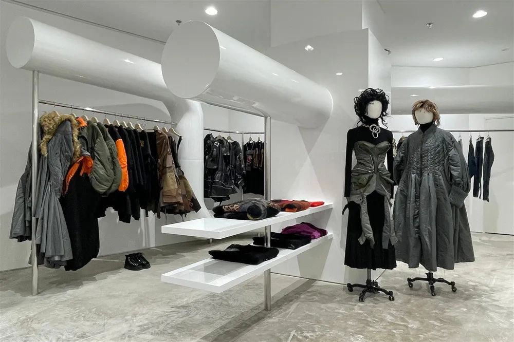 川久保玲亲自操刀，Dover Street Market Beijing 全新北京店铺设计-34