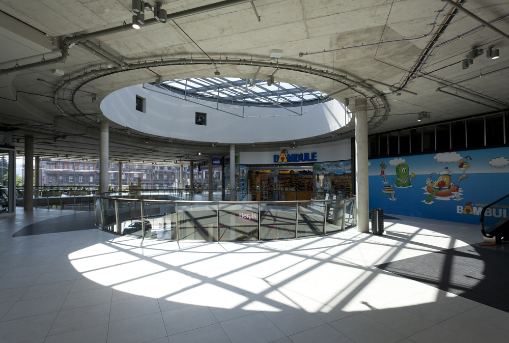 Decin 啤酒厂购物中心-29