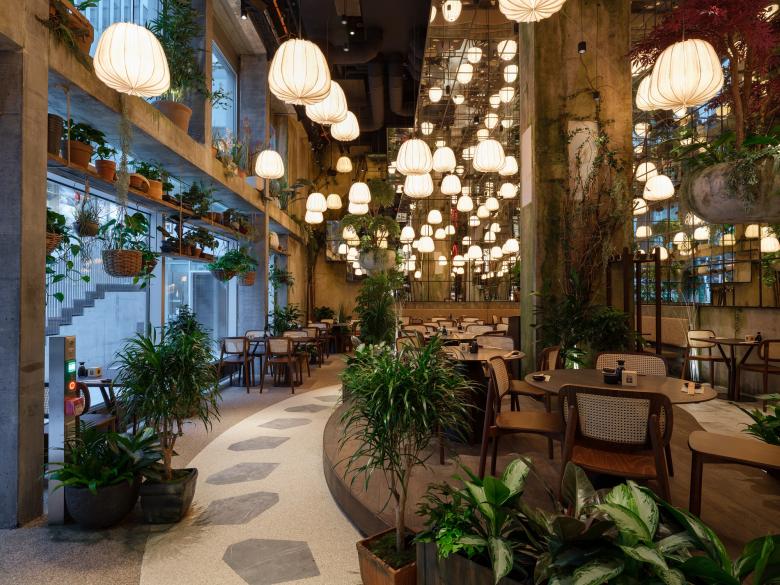 瑞士餐饮项目丨Krucker Partner AG-1