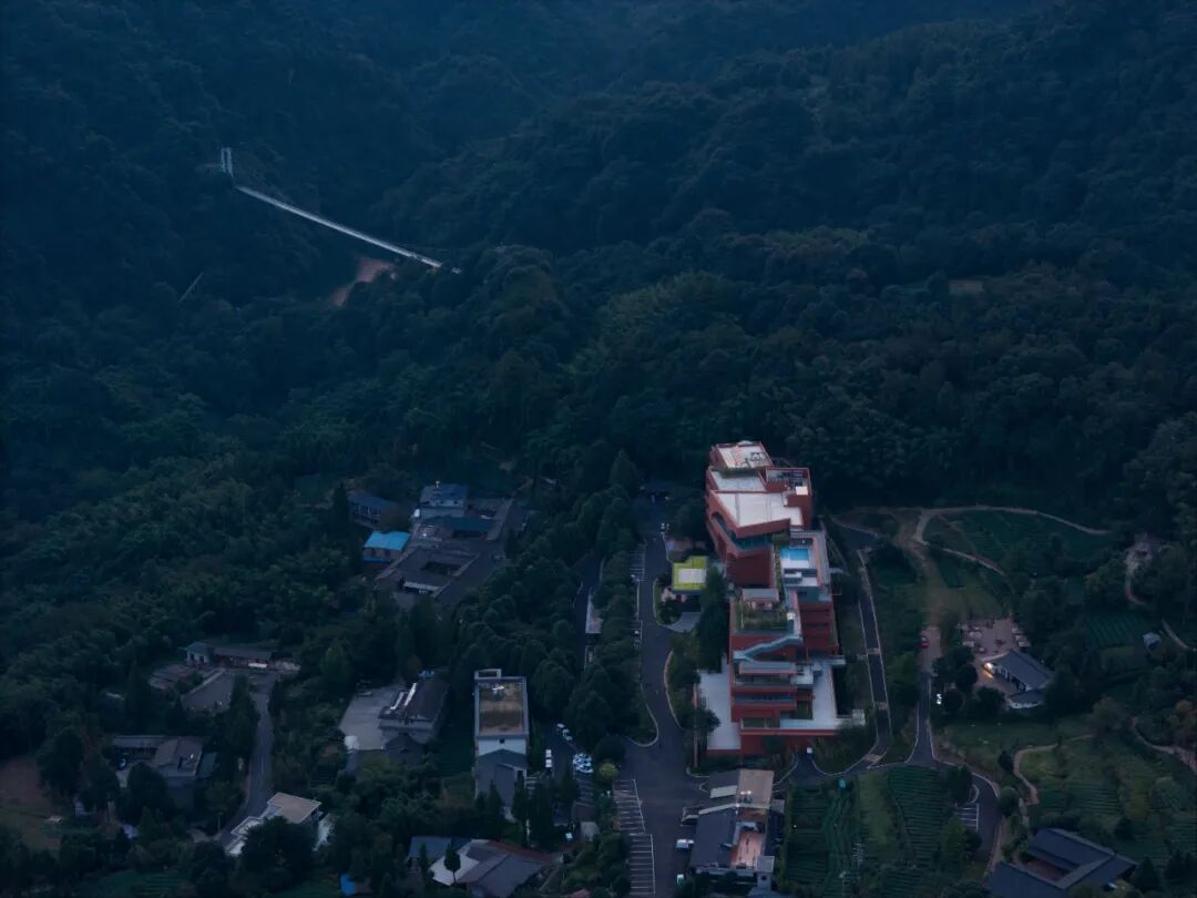 红砂岩建筑，丹棱老峨山居度假酒店-11