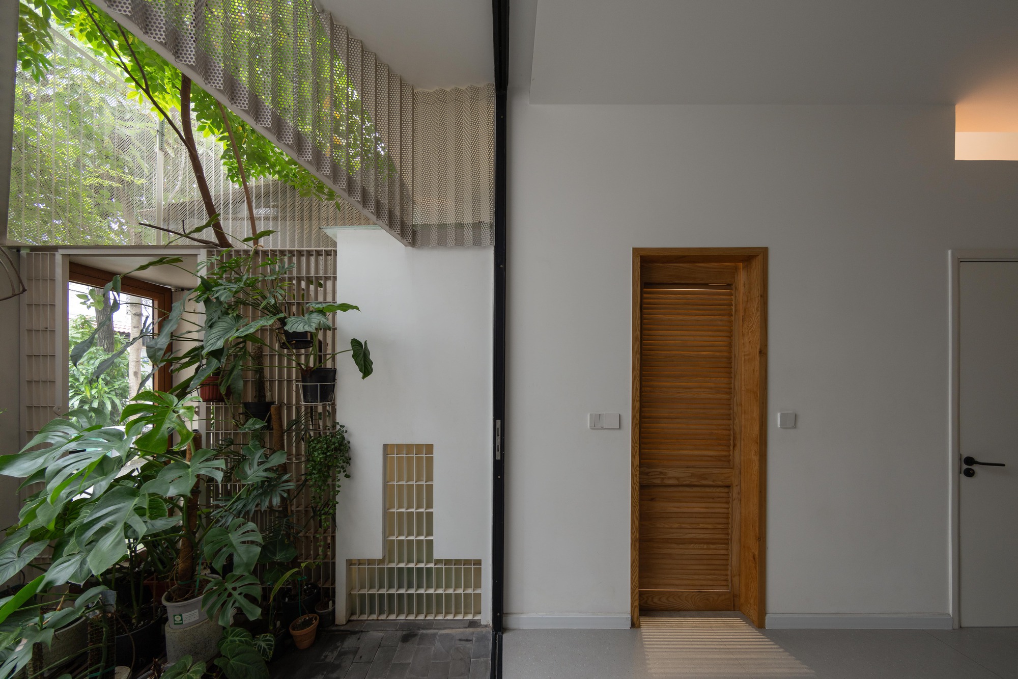 自建别墅丨越南胡志明市丨PAU Architects-25