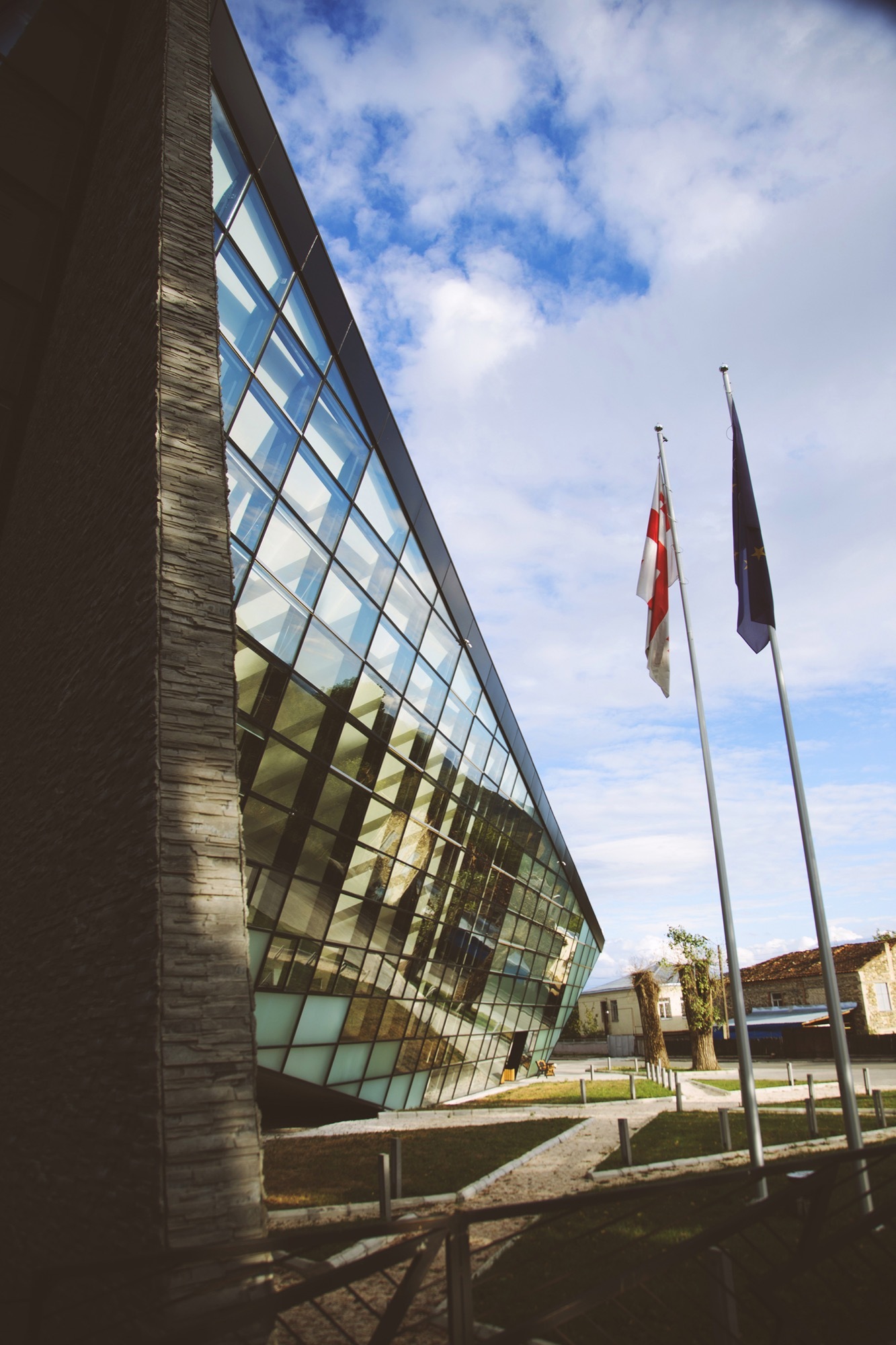 山林间的公共服务中心-51