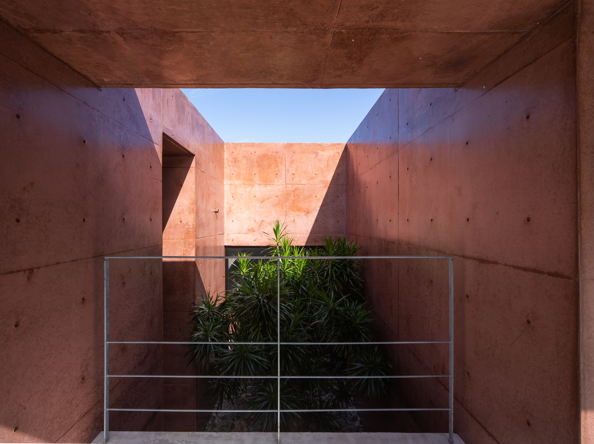 宜野湾的房子丨日本冲绳丨Matsuyama Architect and Associates-11