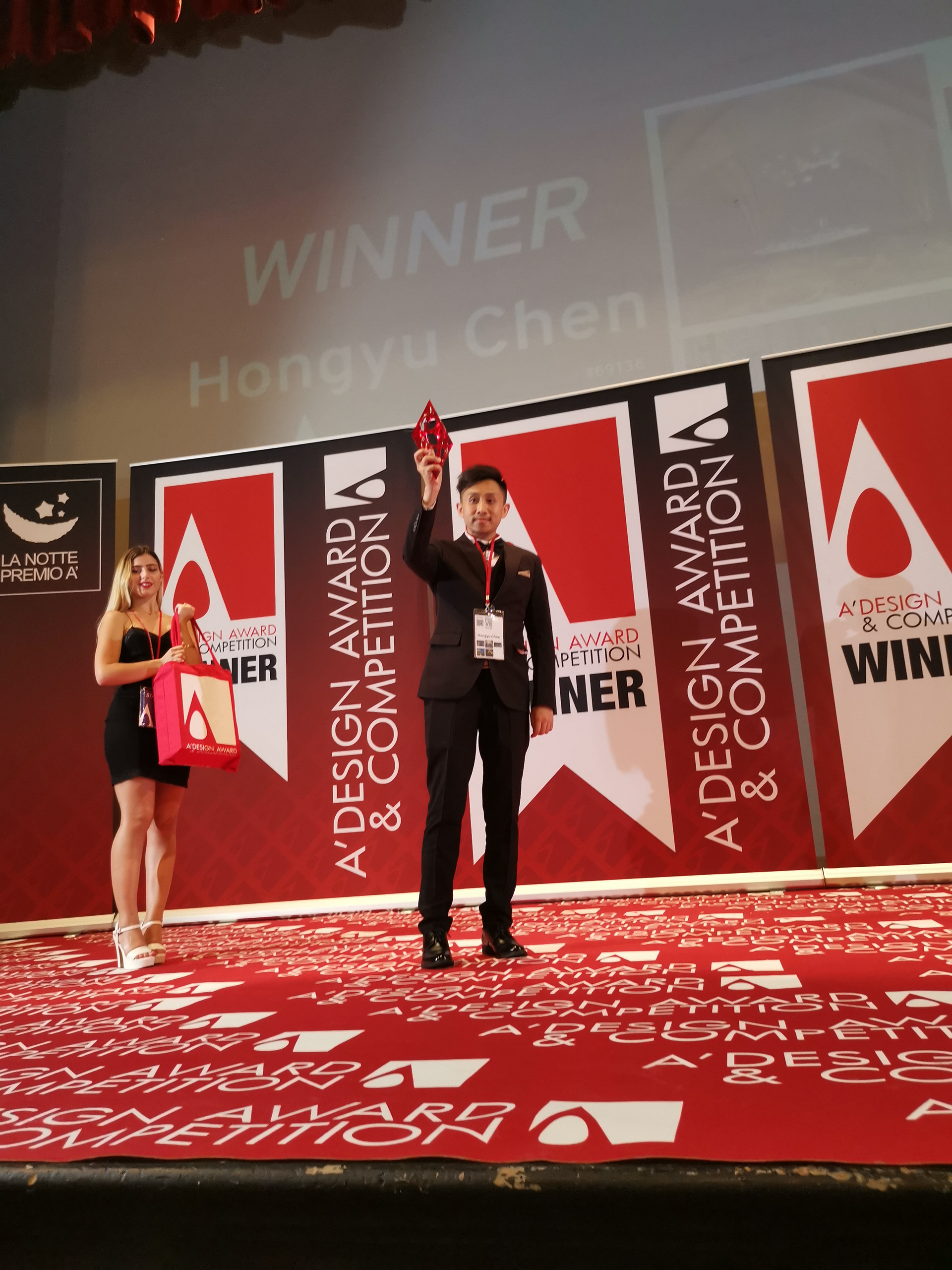 湖边的森林餐厅设计丨中国成都-12