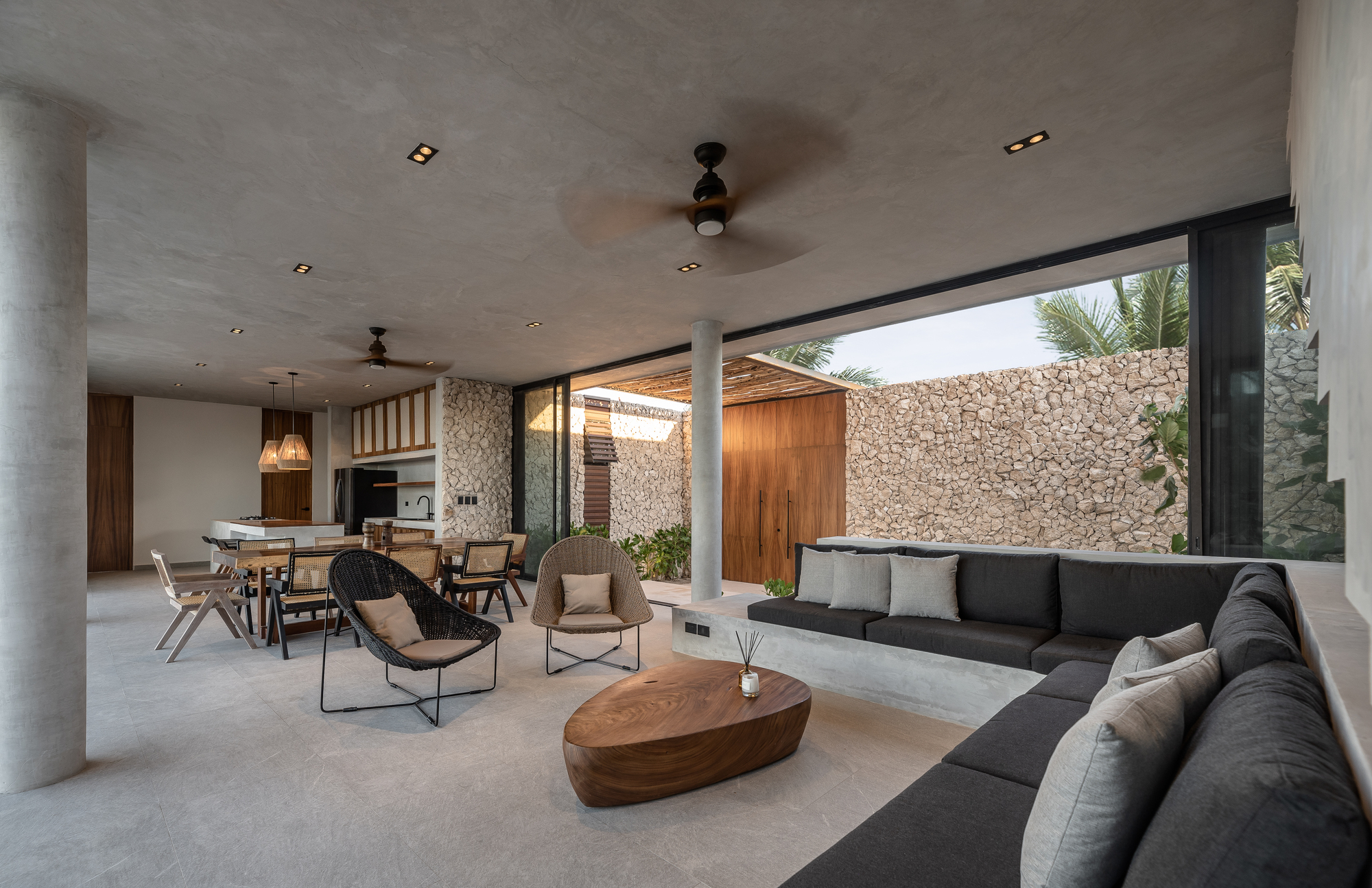 屯尼奇宅邸丨墨西哥丨Ápiron-19