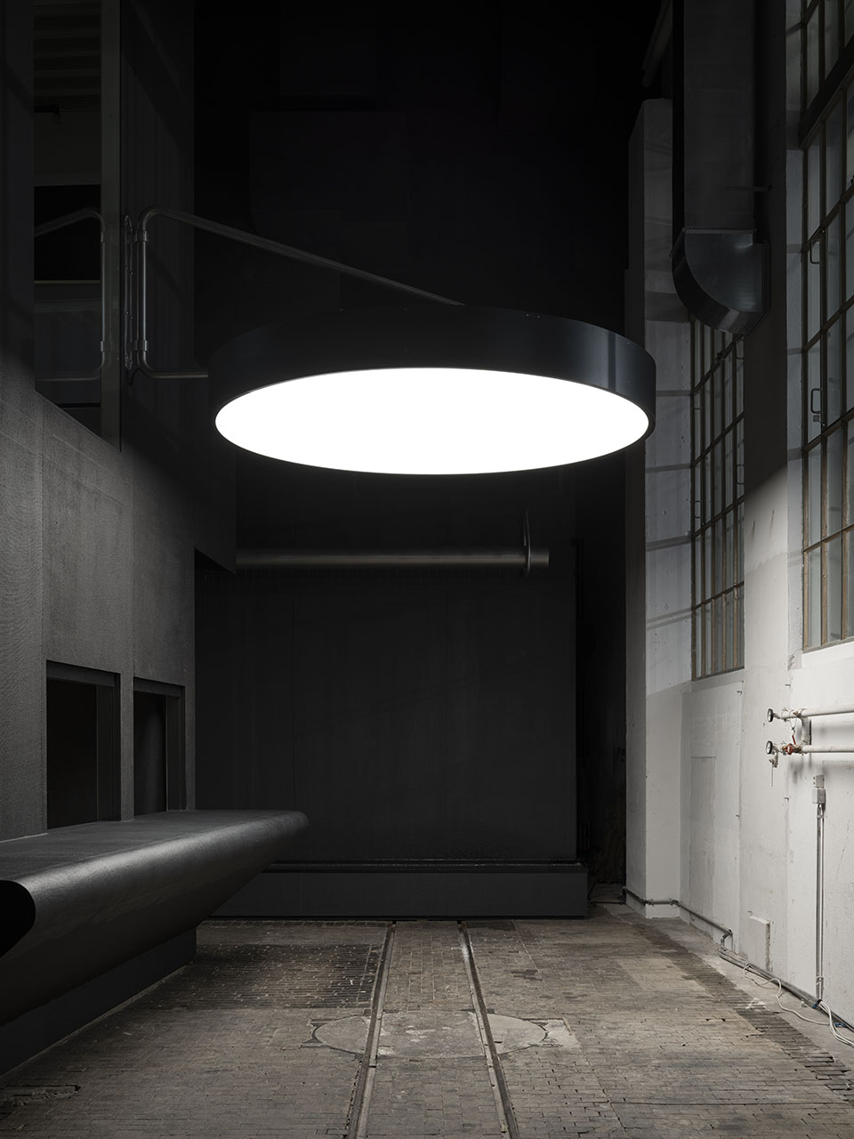 FILM NOIR 电影后期工作室 · 暗夜之舞丨瑞士日内瓦-12