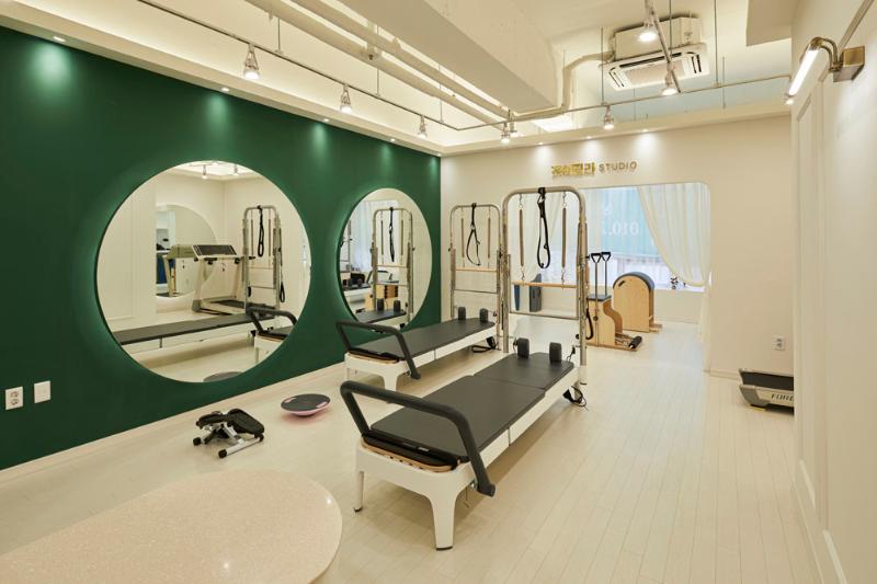 20 平米极简花艺工作室设计-4