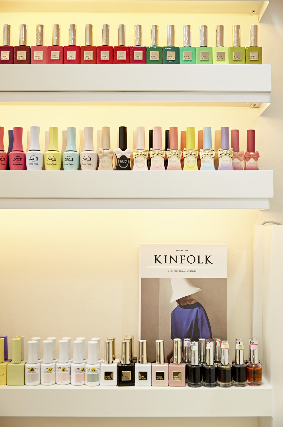 粉色梦幻 | 尼尔斯·斯普林格的室内设计神作-13