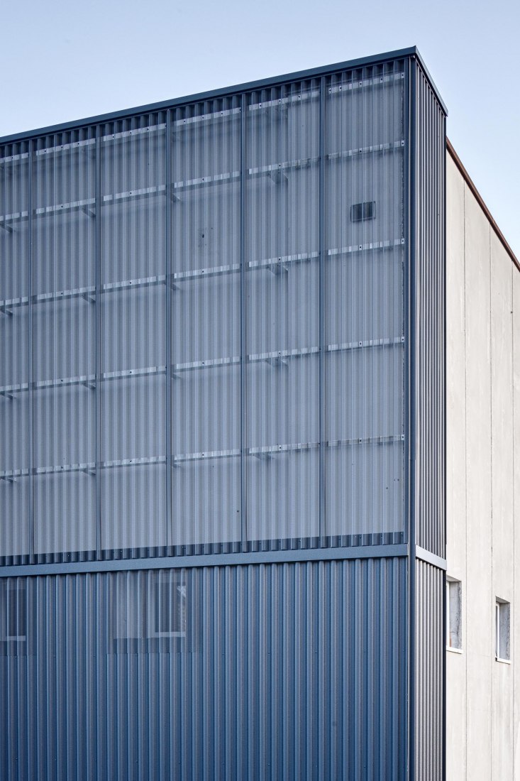 Luzzara保龄球俱乐部改造及多功能厅新建丨意大利-19