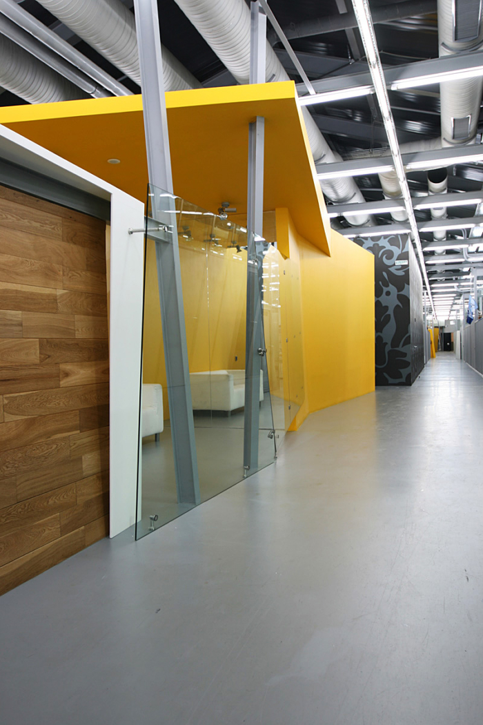 Forward Media Group by za bor architects | Office Snapshots-7